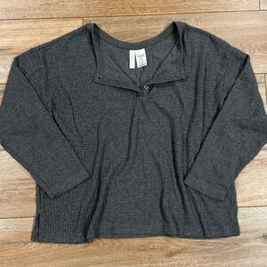 JOYSPUN Basic Gray Long Sleeve Ribbed Henley Top | Size Large